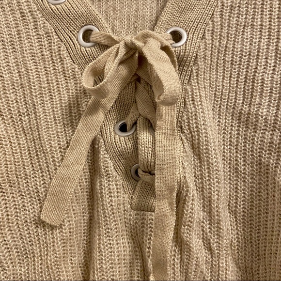 H&M sweater - Picture 2 of 5